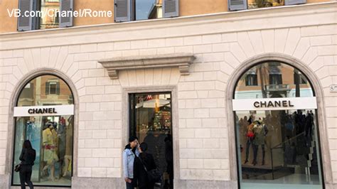 chanel store locator italia|Chanel outlet in italy.